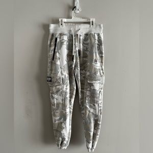 Men’s YoungLA Joggers